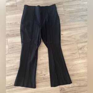 THE PERFECT BLACK HI-RISE FLARE PANTS  SPANX Black